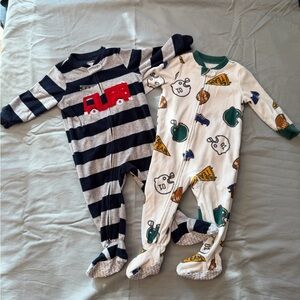 12 months set of 2 Carter's Navy Striped and Playful Print Footies
